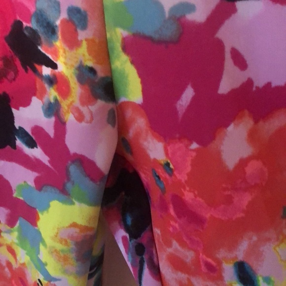 Woman’s Floral ruffled colorful fall soft scuba jumpsuit romper - Picture 8 of 12